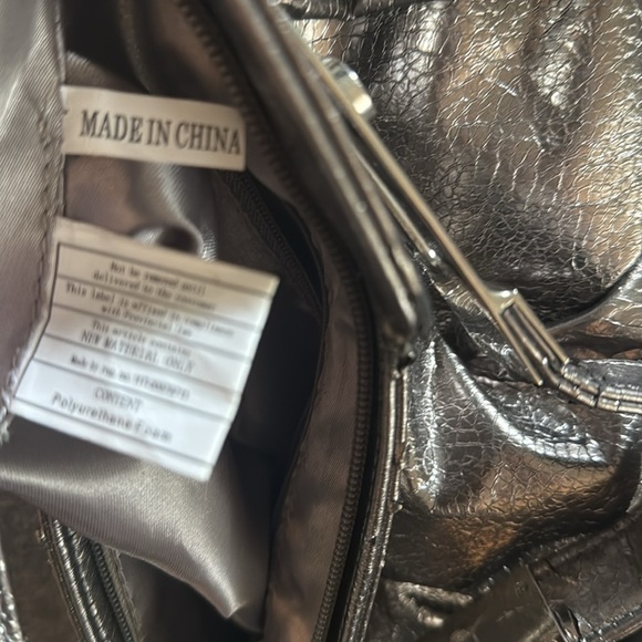 Two items! Metallic Silver Clutch and Adrienne Vittadini Rose Gold Card Holder - Picture 12 of 12